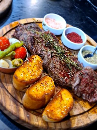 عکس کافه رستوران لنیما