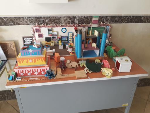 عکس دبیرستان استثنایی صفادلان