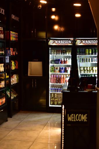 عکس فروشگاه کرو