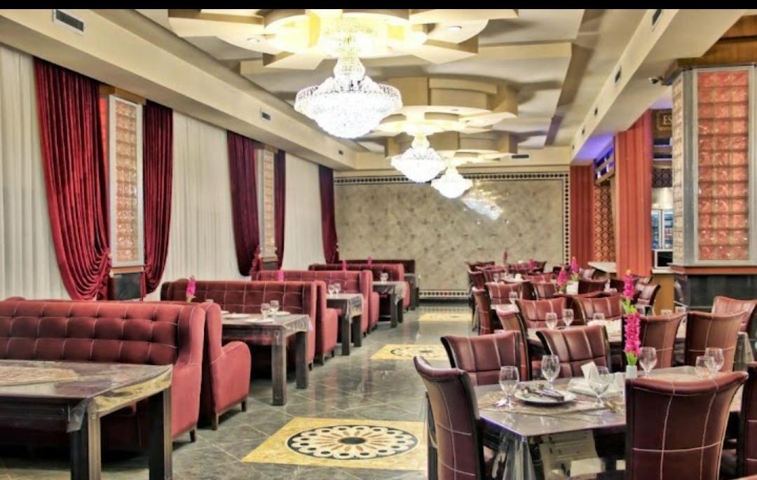 عکس هتل استقلال