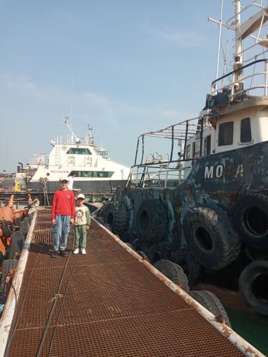 عکس اسکله صیادی صلح آباد