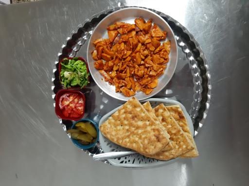 کافه فست فود همرفیق