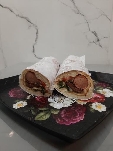 کافه فست فود همرفیق