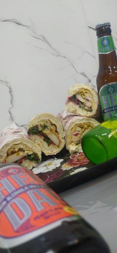 عکس کافه فست فود همرفیق