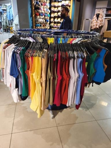 عکس فروشگاه وادین کوک