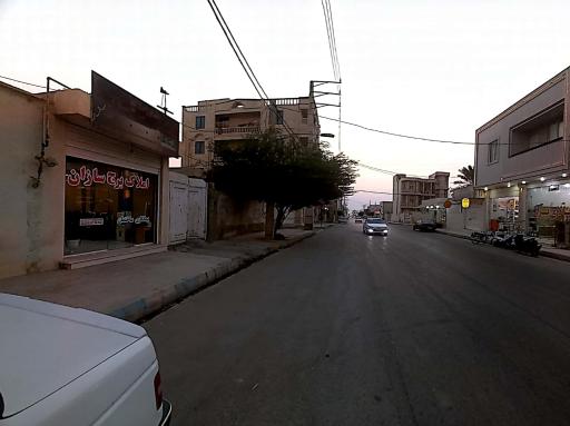 عکس دفتر املاک برج سازان