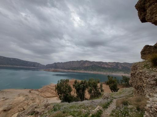عکس دریاچه سد دز