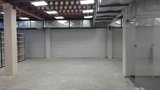 عکس انبار دیجی کالا