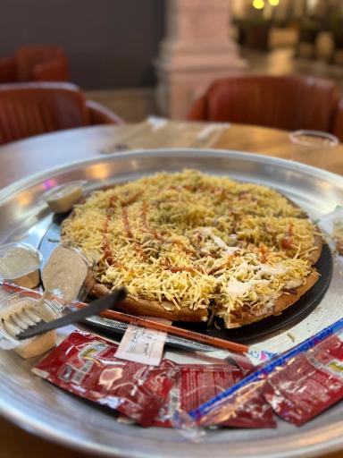 عکس فست فود چیکن فکتوری