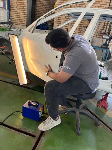 عکس آموزشگاه فنی و حرفه ای کارآزموده