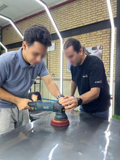 آموزشگاه فنی و حرفه ای کارآزموده