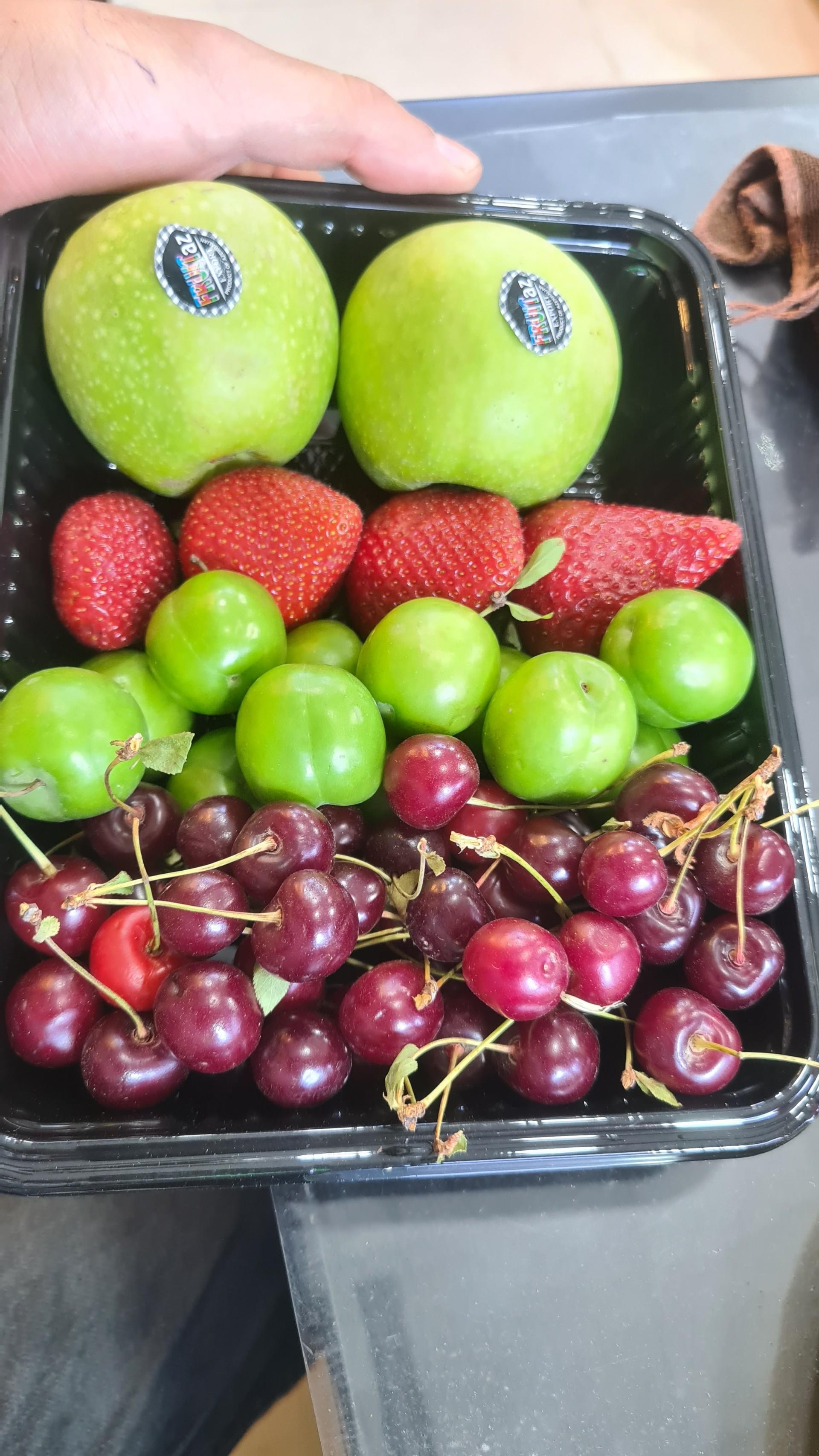 عکس هایپر میوه ناروان