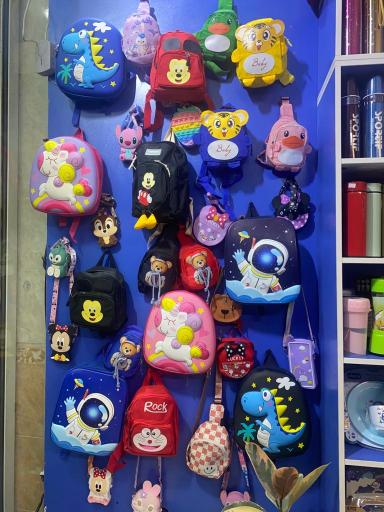 عکس سيسمونی و پوشاک رئيس كوچولو