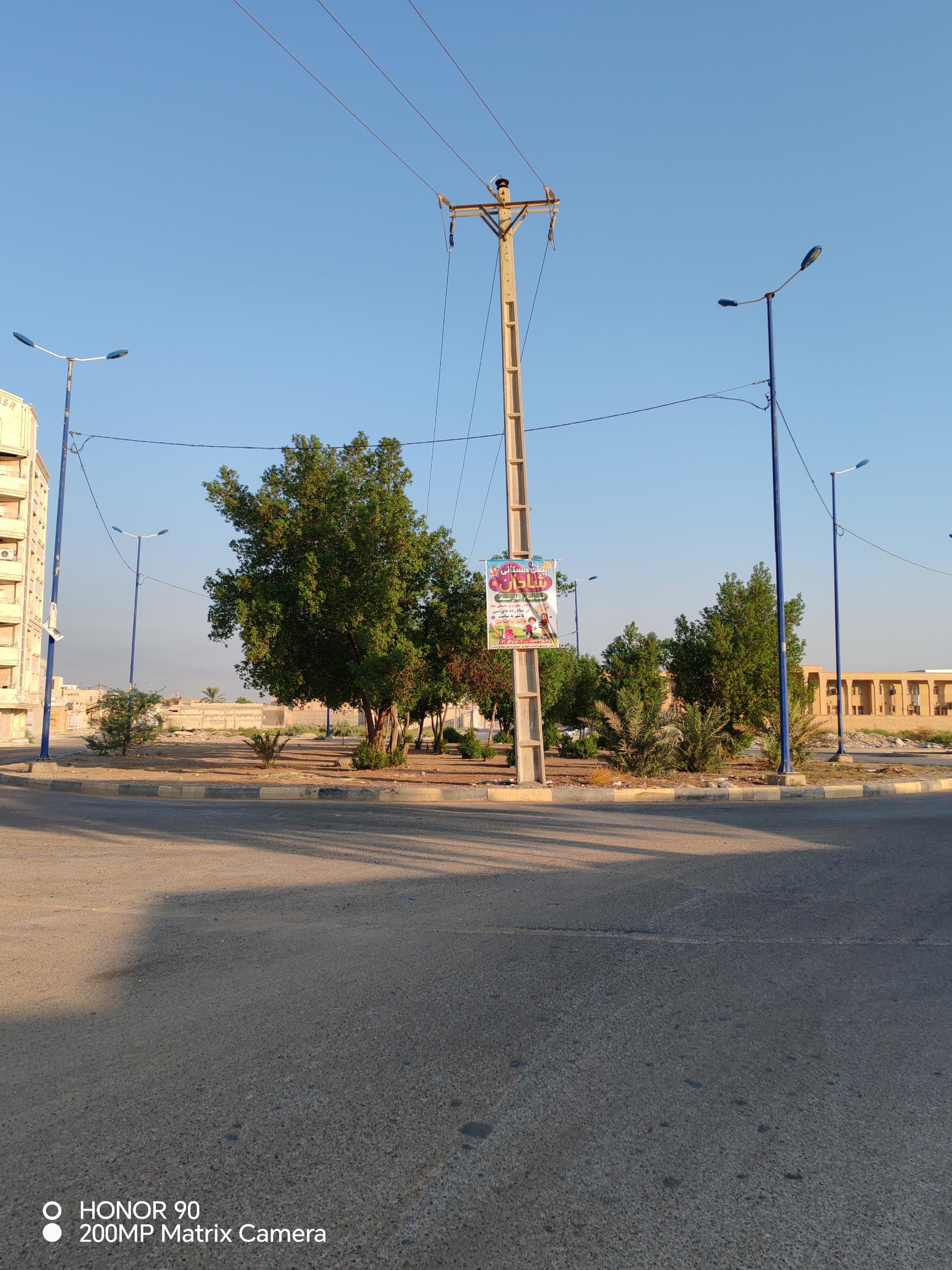 عکس میدان حمید آباد