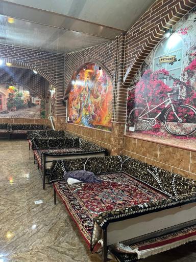 عکس صبحانه سرا و بناب کبابی ائل دار