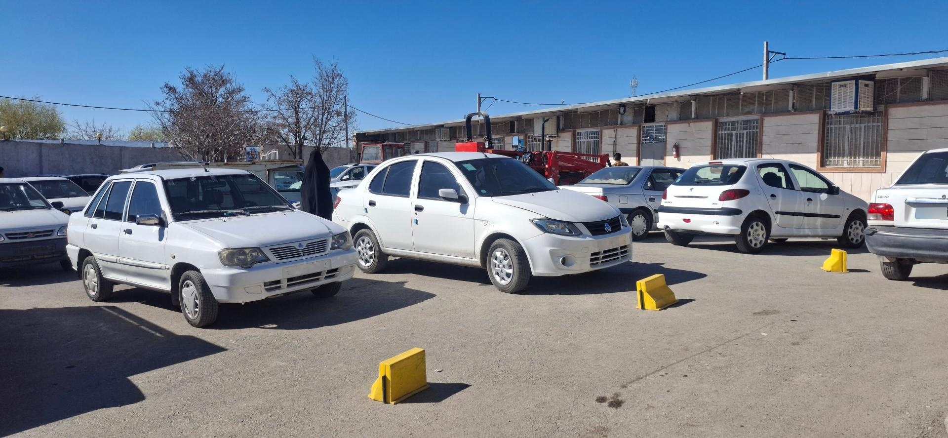 عکس مرکز تعویض پلاک