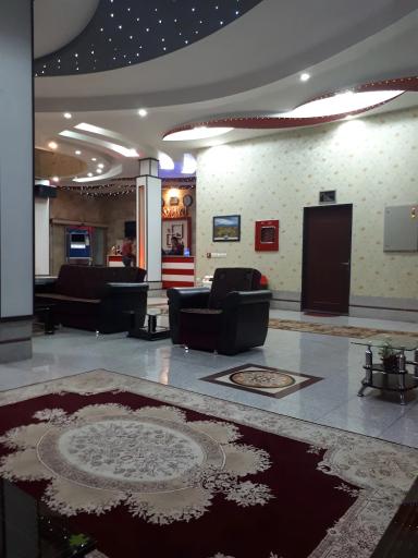 عکس هتل زمرد خوی