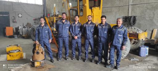 عکس تعمیرگاه ماشین آلات راهسازی ایزی 