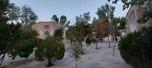 تکیه مادر شازده