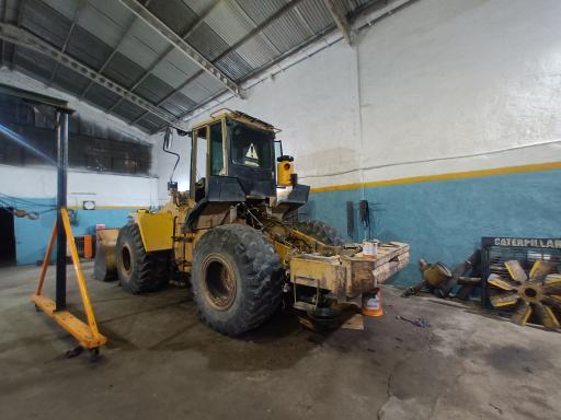 عکس تعمیرگاه ماشین آلات راهسازی ایزی 