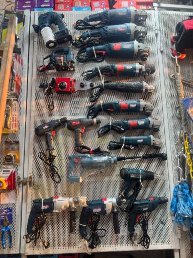 ابزار یراق رستمیان