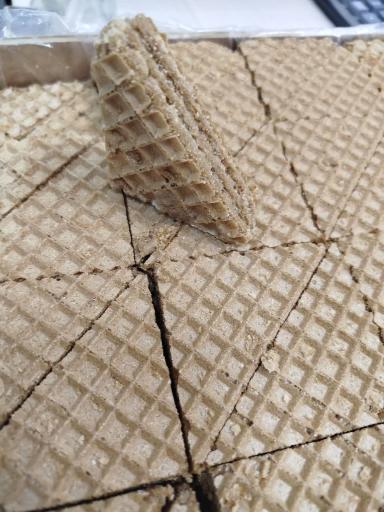 فروشگاه تنقلات خوشمزه 