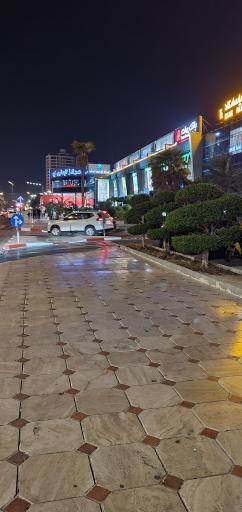 عکس مرکز تجاری کیش