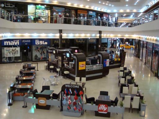 عکس مرکز تجاری کیش