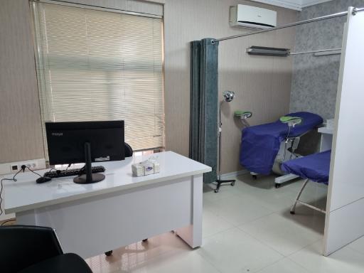 درمانگاه چند تخصصی ژنتیک آفرینش