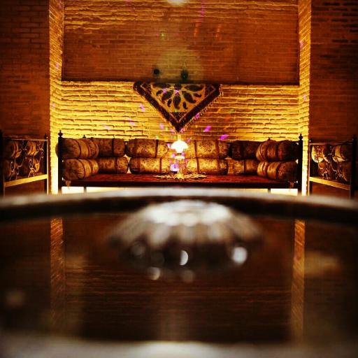 عکس عمارت صفویه (اقامتگاه سنتی)