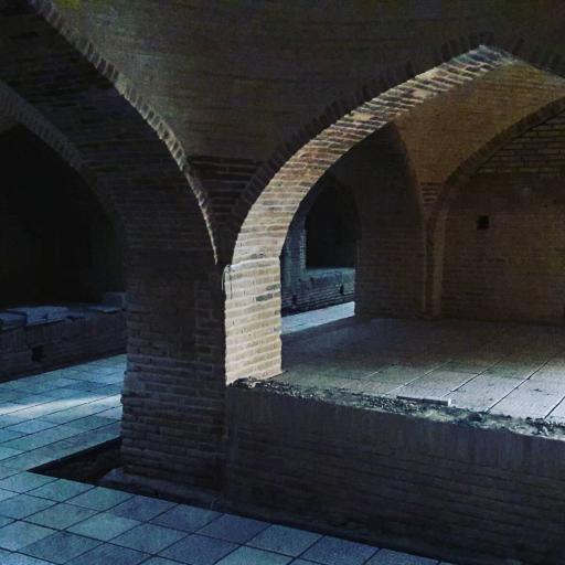 عکس عمارت صفویه (اقامتگاه سنتی)