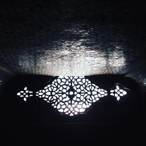 عکس عمارت صفویه (اقامتگاه سنتی)