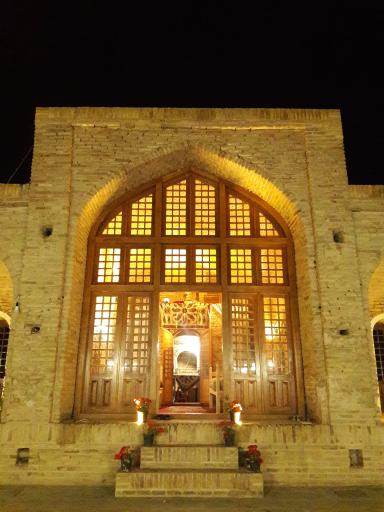 عکس عمارت صفویه (اقامتگاه سنتی)