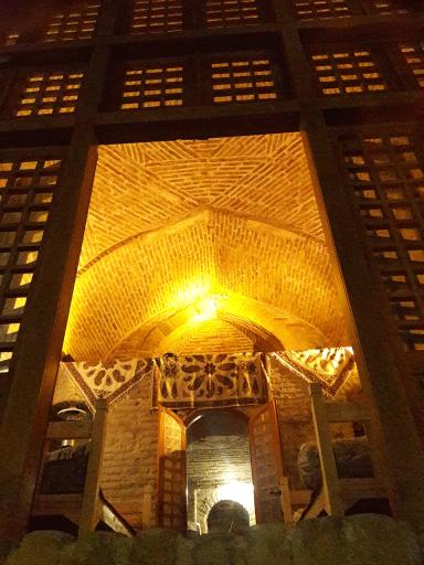 عکس عمارت صفویه (اقامتگاه سنتی)