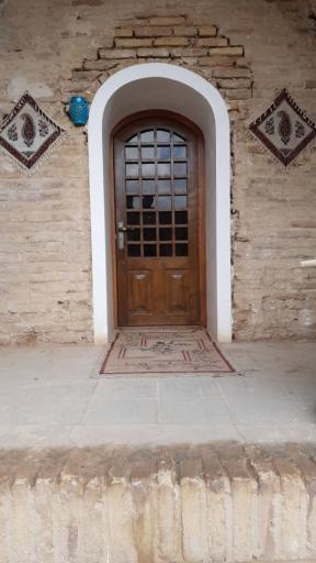 عکس عمارت صفویه (اقامتگاه سنتی)