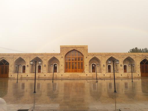 عکس عمارت صفویه (اقامتگاه سنتی)