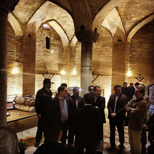 عکس عمارت صفویه (اقامتگاه سنتی)