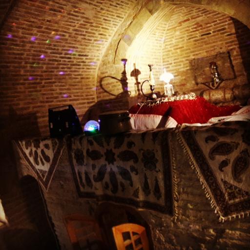 عکس عمارت صفویه (اقامتگاه سنتی)