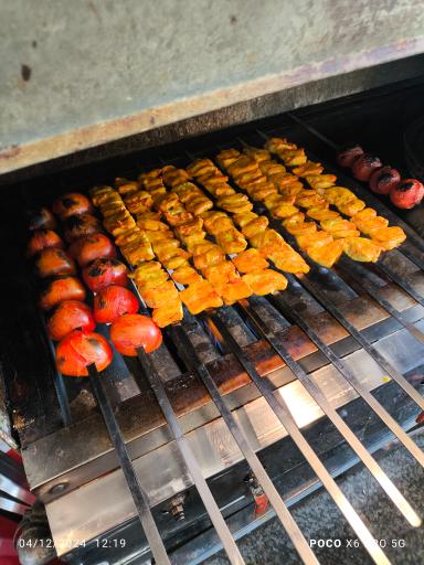 عکس غذاخوری جاوید