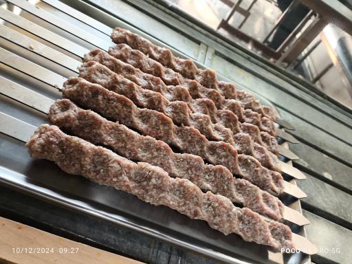 عکس غذاخوری جاوید