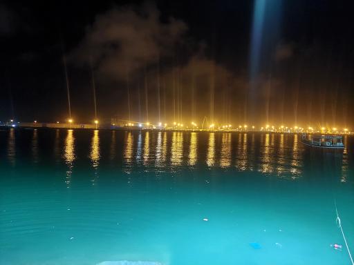 عکس تفریحگاه ساحلی دریا کوچک