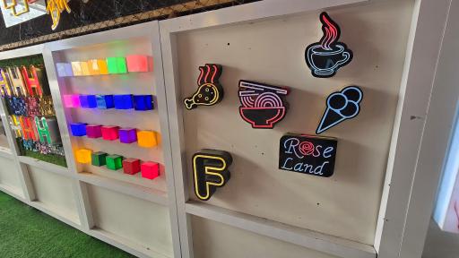 عکس مجتمع تبلیغاتی و تابلو سازی سینار