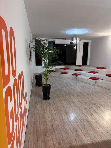 عکس سالن مطالعه 404