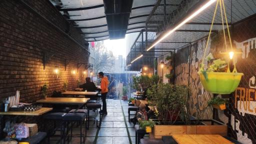 عکس فست فود وقت سیب زمینی و برگر