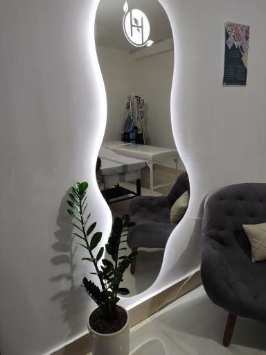 عکس کلینیک زیبایی هلن 