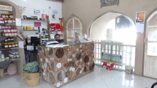 عکس فروشگاه خانه احسان کاشمر