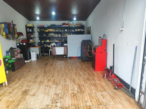 عکس مرکز تخصصی برق خودرو محمد آهنگر