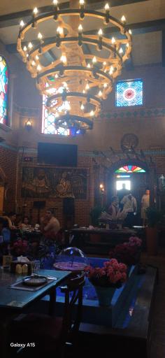 عکس رستوران سنتی مهتاب