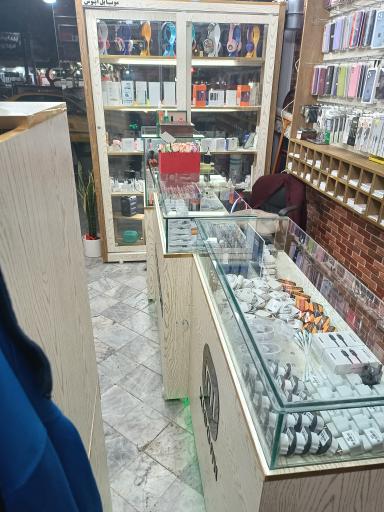 عکس موبایل آبنوس
