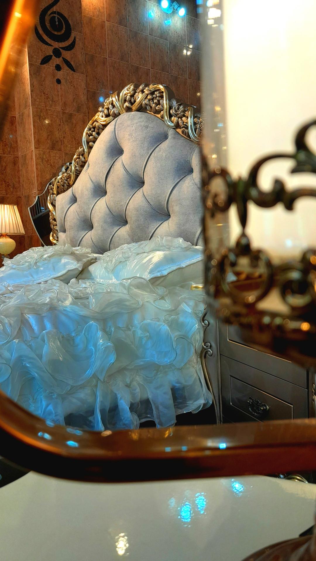 عکس اسپادانا چوب